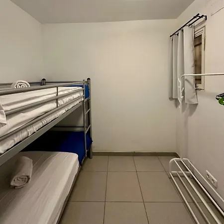 Clipper Apartment