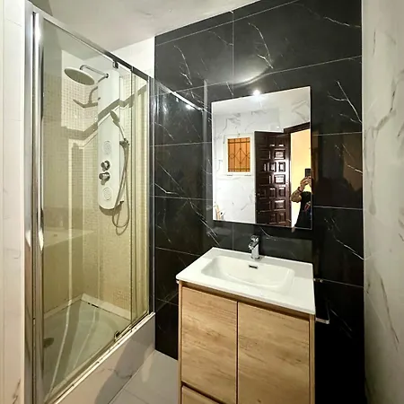 Clipper Apartment